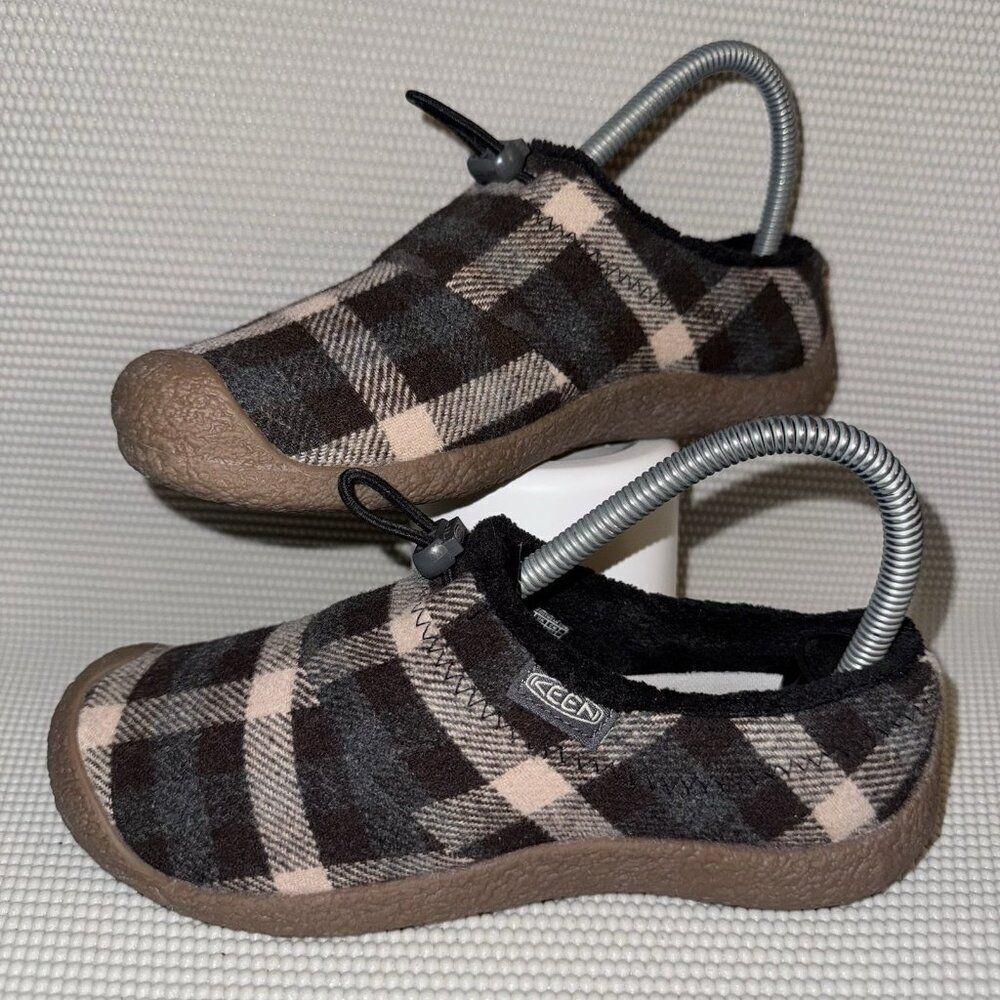 Keen Howser III Beige Brown Plaid Slip On Casual Shoes Slippers Women’s Size 5.5